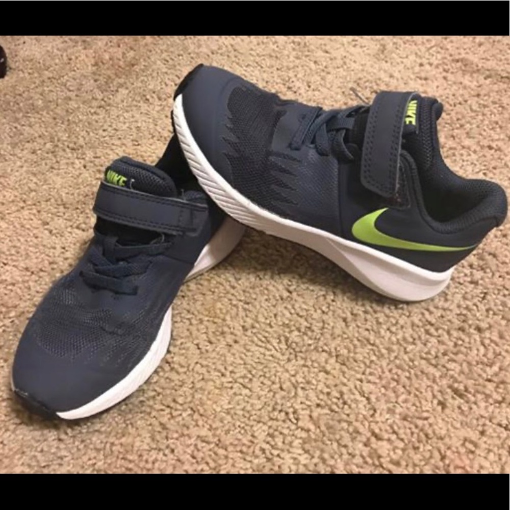 Toddler Nike’s
